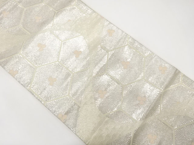 アンティーク　亀甲に若松模様織り出し袋帯（着用可）